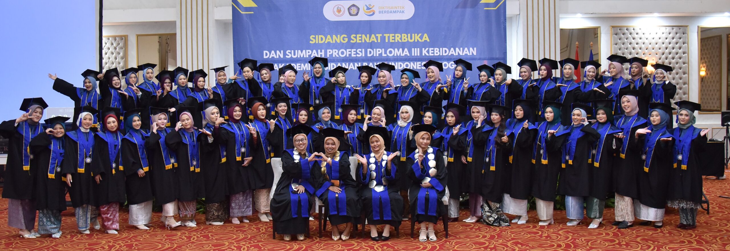 Wisuda